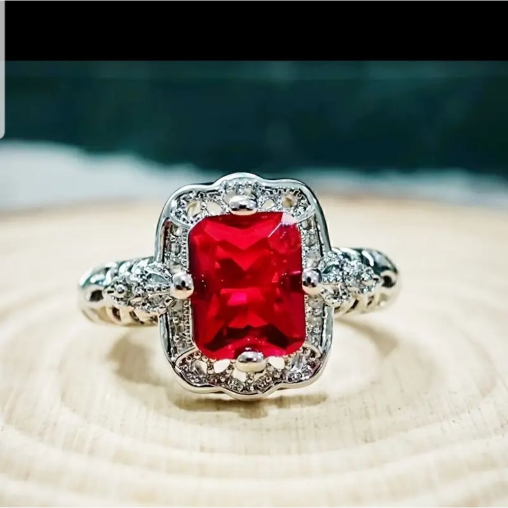 Ruby Red  ring size 9 rectangular shape - Picture 5 of 8